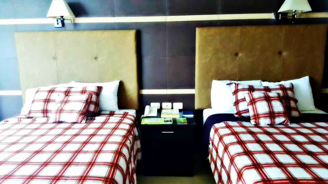 Hotel Graham Вильяэрмоса Экстерьер фото