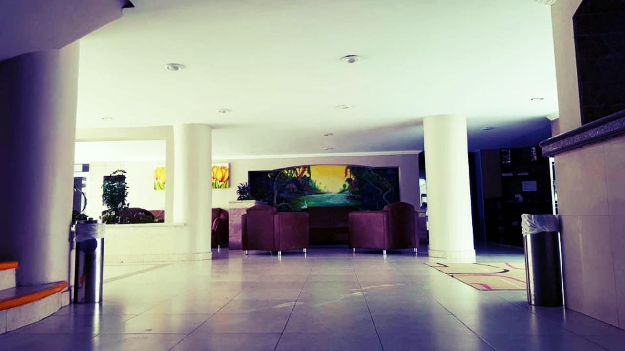 Hotel Graham Вильяэрмоса Экстерьер фото